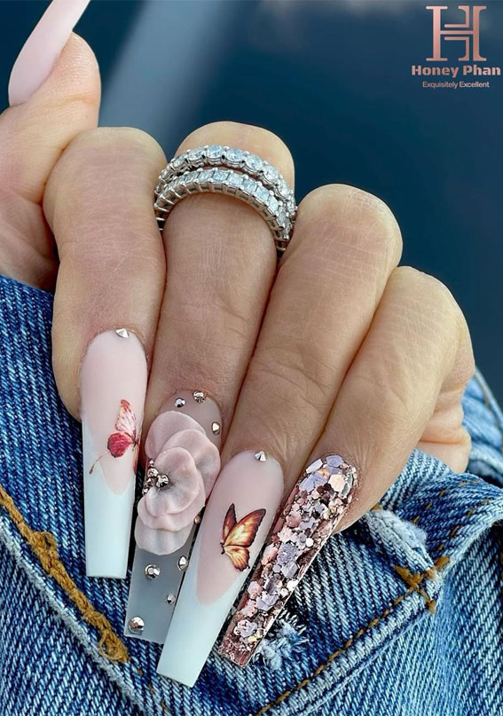 These Will Be the Most Popular Nail Art Designs of 2021 : Mix and match light pink & butterfly nails