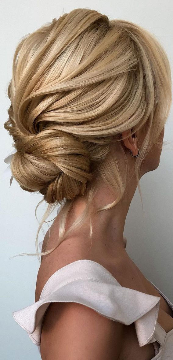 Sophisticated updos for any occasion – Twisted hair do for blonde