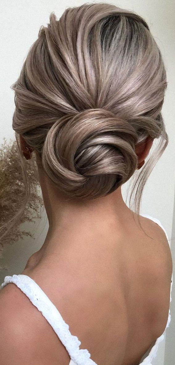 Sophisticated updos for any occasion – Sophisticated bun