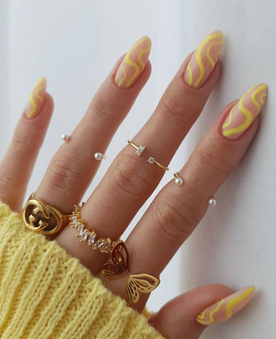 yellow swirl nails,  swirl nails, cute summer nails, summer nail designs, summer nails, nail art designs, nail designs 2021, summer nails 2021 #nailart #naildesigns