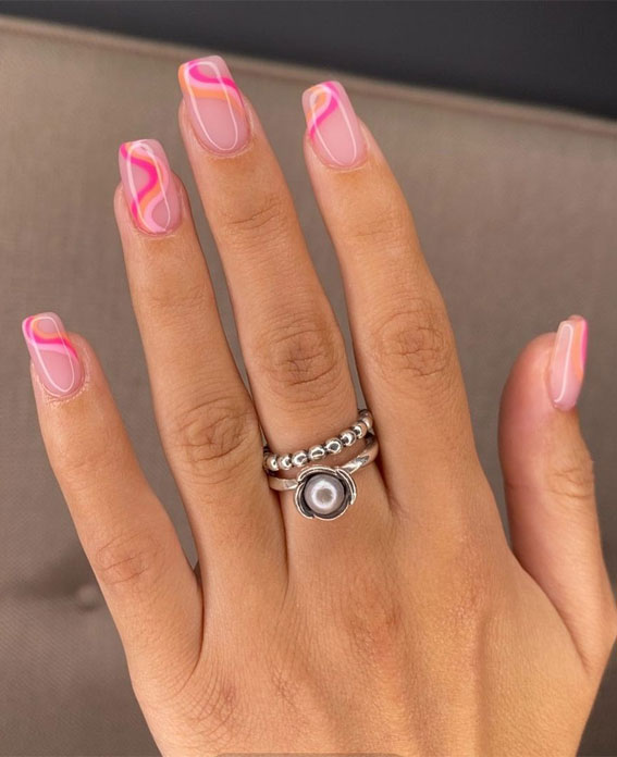 The Prettiest Summer Nail Designs We’ve Saved : Shades of pink and orange groovy nails
