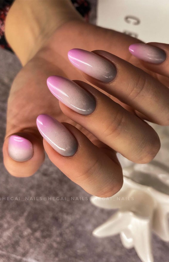 The Prettiest Summer Nail Designs We’ve Saved : Ombre Smokey & Pink Nails