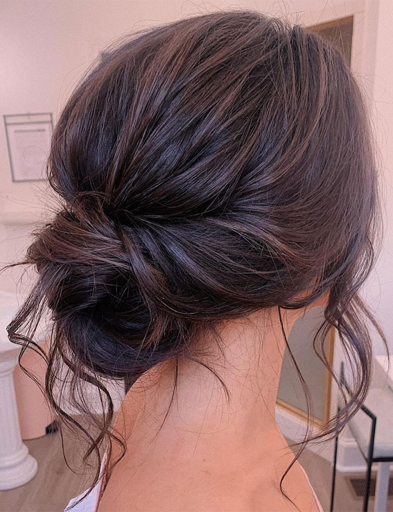 75 Trendiest Updo Hairstyles 2021 : Pretty relaxed low bun