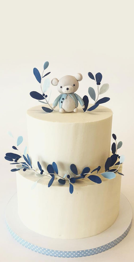 Pretty Cake Designs for Any Celebration : Simple Two Tier Cake