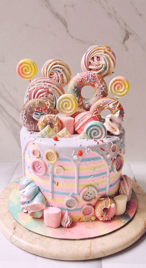 Stripey Sweet Explosion Cake – Mrslyon'scakery