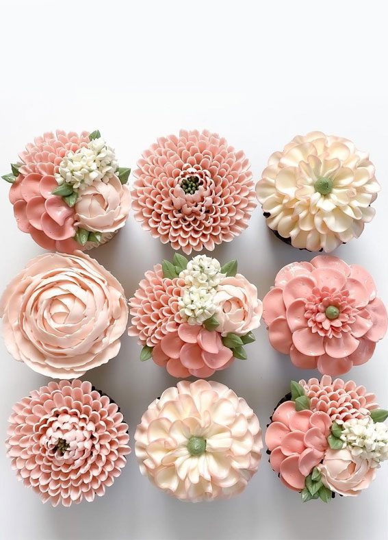 Cupcake Ideas Almost Too Cute to Eat : Delicate soft pink cupcakes
