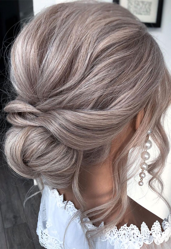 Sophisticated updos for any occasion – Relaxed Updo for Shoulder Length Hair