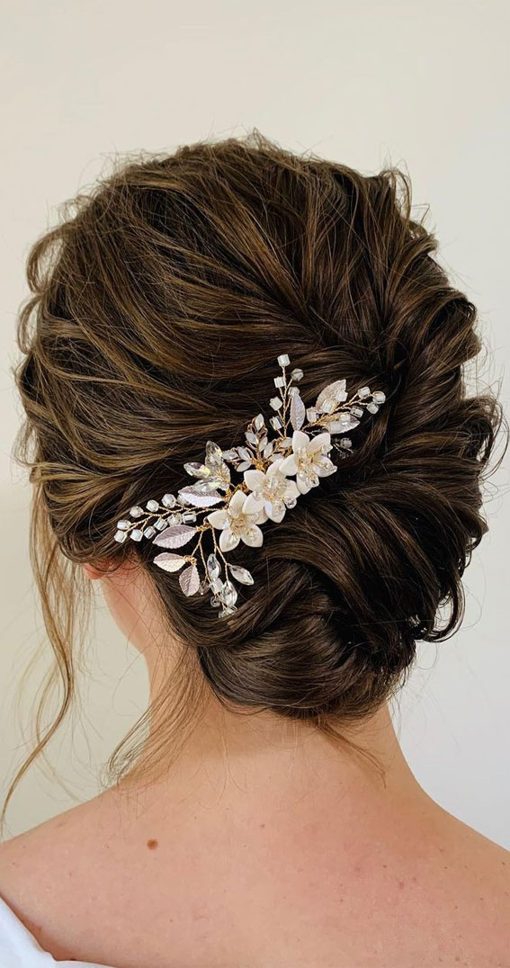 Sophisticated updos for any occasion – Elegant and Timeless Updo