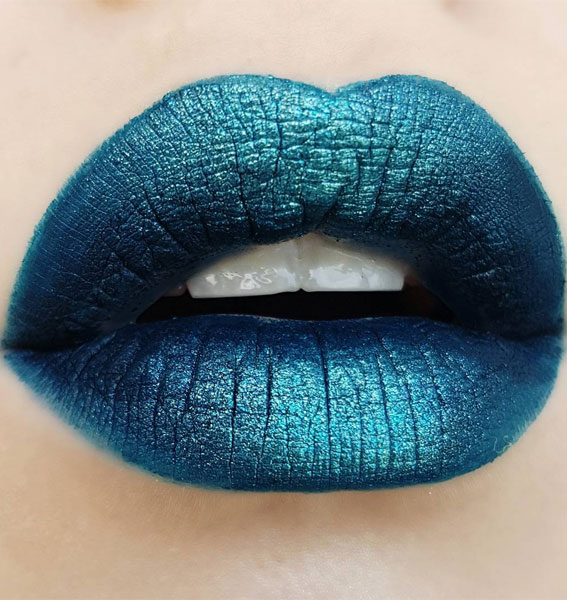Perfect Lip Makeup Ideas : Ocean / Dark Teal Lips