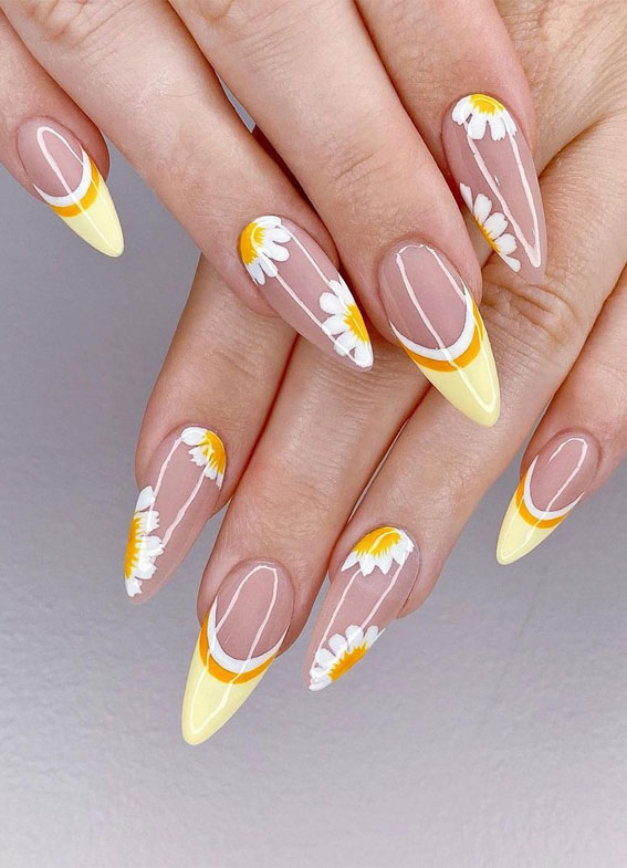 Best Summer Nails 2021 To Rock Your Look : Soft Yellow Tips & Daisy Nails