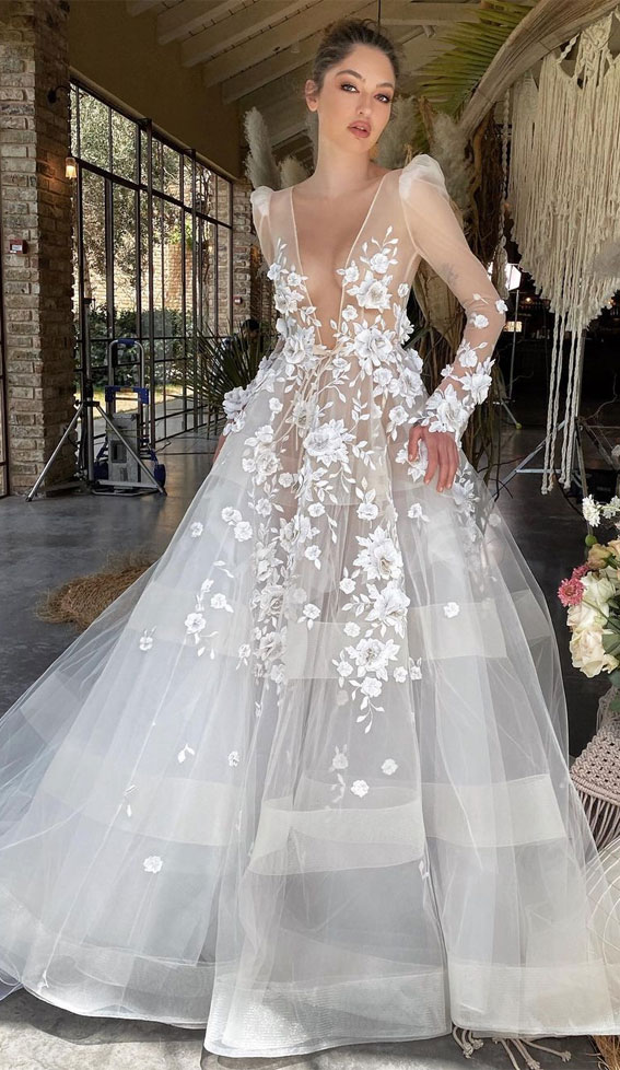 Breathtaking wedding dresses we can’t get enough : Long Sleeve 3D Floral