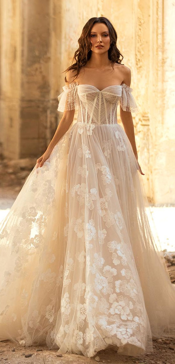 Breathtaking wedding dresses we can’t get enough : Tiziana wedding dress