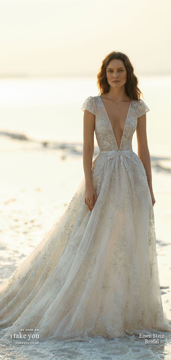 Breathtaking wedding dresses we can’t get enough : “Hope” Short Sleeve Wedding dress
