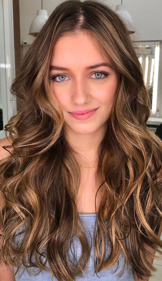 Best Brown Hair Colour Ideas with Highlights and Lowlights : Baby blonde! caramel candy