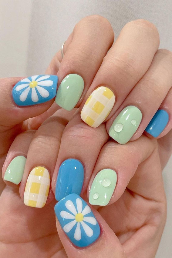 59 Summer Nail Colours and Design Inspo for 2021 : Mismatched colour & flower nails