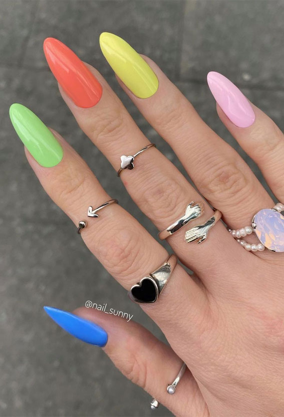 32 Hottest & Cute Summer Nail Designs : Different color nails on each nail