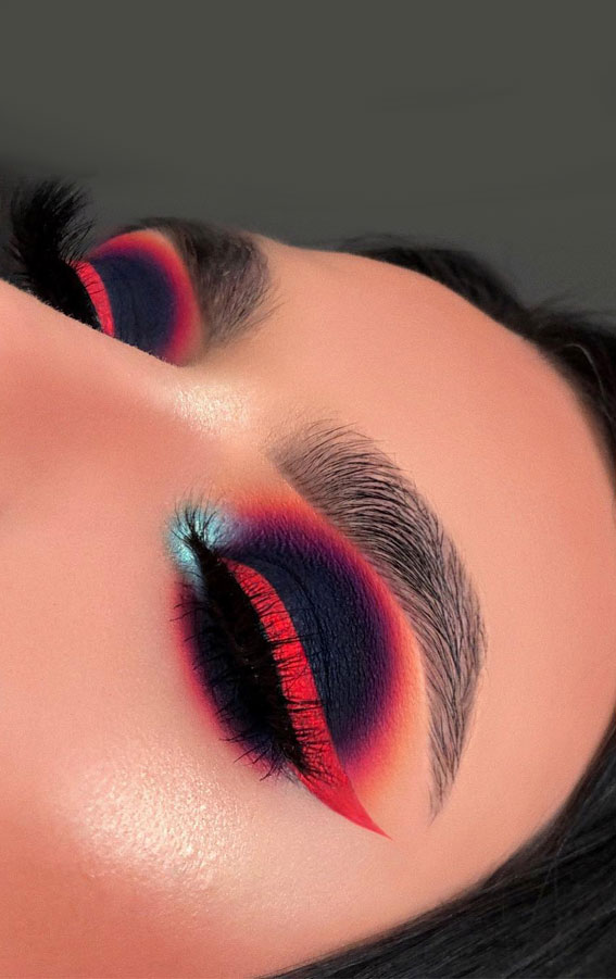 20 Cool makeup looks and Ideas for 2021 : Matte Black & Red Makeup looks