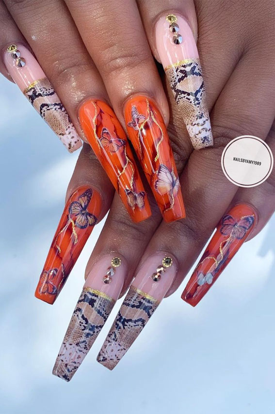 snakeskin print nails, snakeskin print coffin nails, mix and match animal print nails, animal print nails 2021