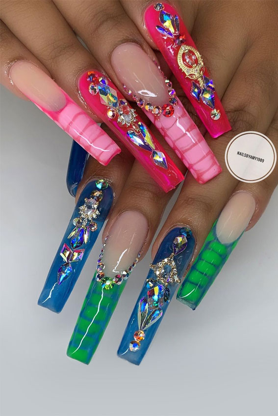 25 Cute Ways To Wear Animal Print Nails 2021 : Colourful Glam Crocodile Nails
