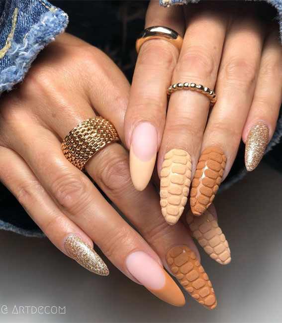 crocodile skin print nails, short nail art designs, croc skin print nails, animal print nails 2021