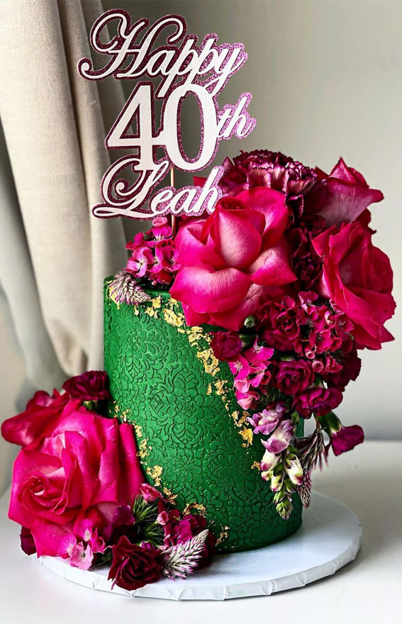 30 Pretty Cake Ideas To Inspire You : Green Cake with Hot Pink Flowers