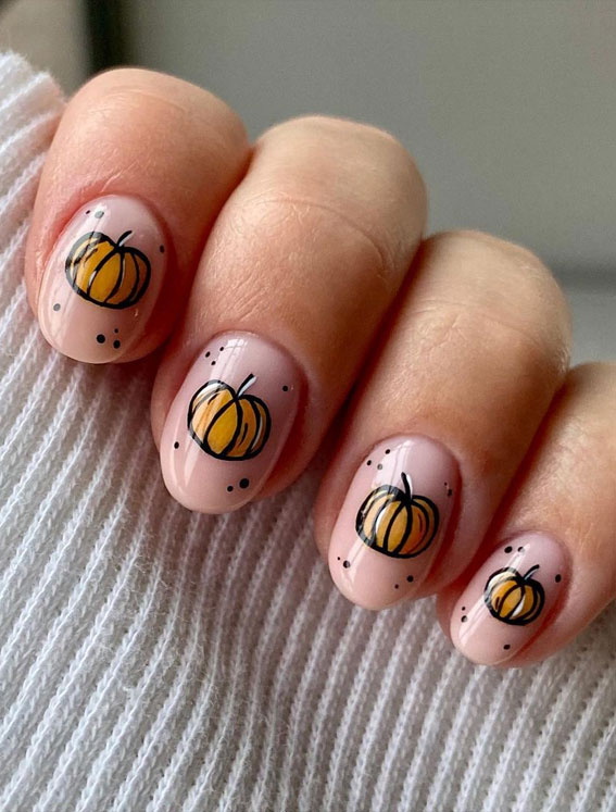 35 October Nail Art Designs : Pumpkin Natural Short Nails 