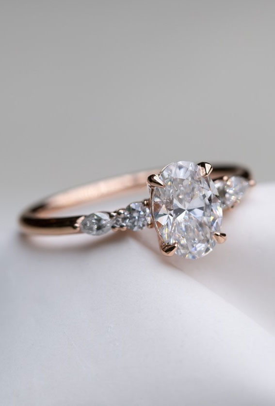 simple oval engagement ring, oval engagement rings thin band, oval engagement rings 2021, simple oval engagement rings, oval engagement rings yellow gold, oval engagement rings , vintage oval engagement rings, oval halo engagement rings