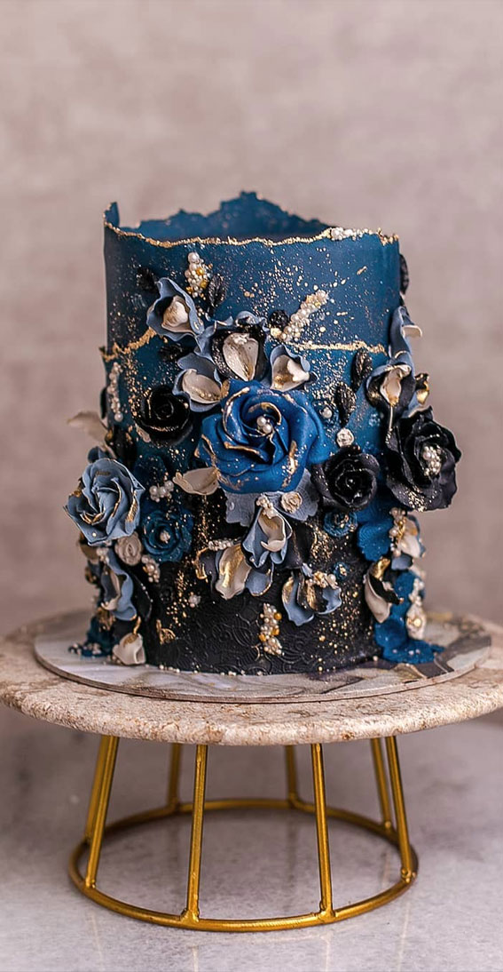 navy blue and gold birthday cake, luxury birthday cake, the most beautiful birthday cake, marble birthday cake