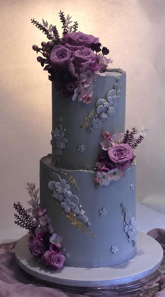 43 Cute Cake Decorating For Your Next Celebration : Dark Grey and Soft Purple Birthday Cake