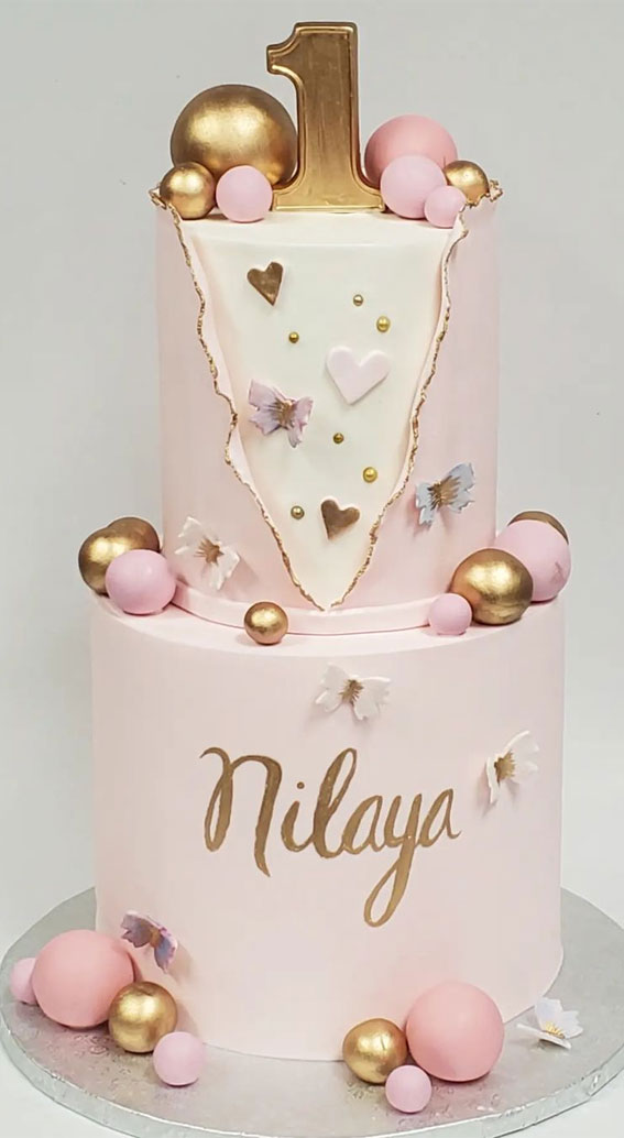 first birthday cake, two tone cake, baby girl first birthday cake, cake decorating ideas, chocolate cake decorating ideas, birthday cake, birthday cake ideas, cake designs, cute cake ideas