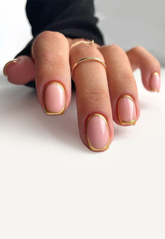 gold border nails, thanksgiving nails, gold tip nails, gold french tip nails , autumn nail colors