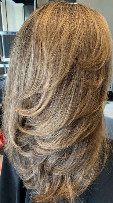 42 Best Layered Haircuts & Hairstyles : Natural looking Highlights ...