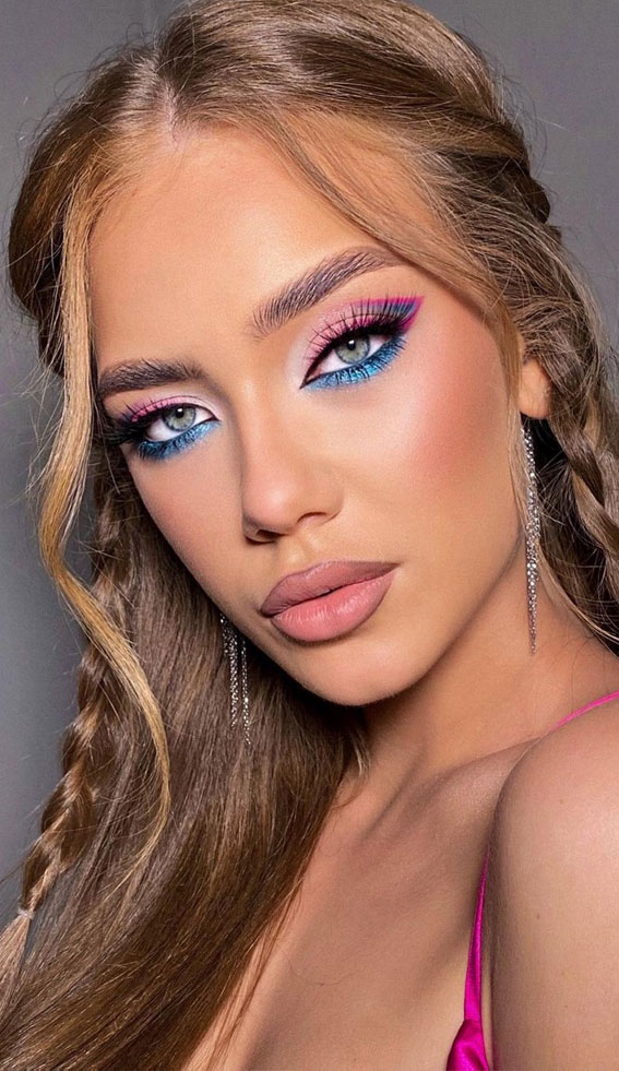 34 Creative Eyeshadow Looks That’re Wearable : Blue and Pink Eyeshadow