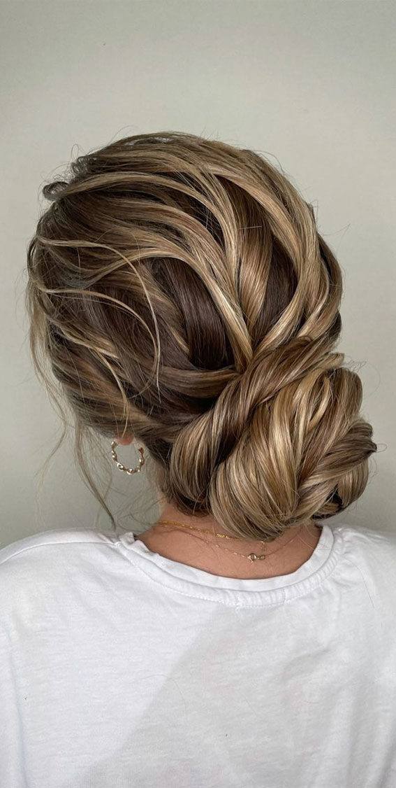 23 Updos For Medium Length : Updo Featured Blonde Highlights