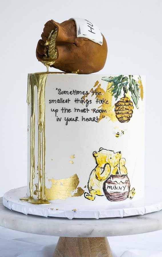 43 Cute Cake Decorating For Your Next Celebration : Winnie The Pooh Cake
