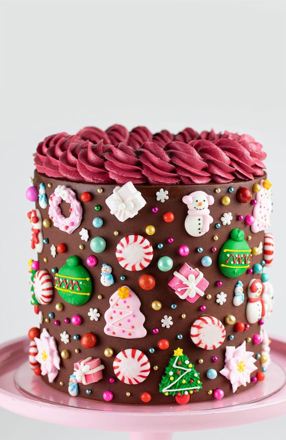 Pretty Christmas Cake Ideas For Your Festive Holiday Table : Chocolate Buttercream Christmas Cake