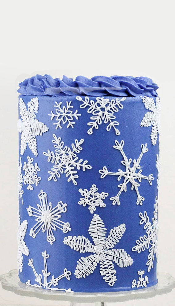 Pretty Christmas Cake Ideas For Your Festive Holiday Table : Snowflake Blue Christmas Cake