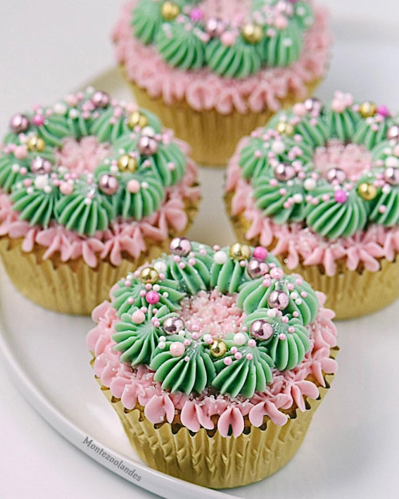 Festive Cupcakes to Add to Your Holiday Table : Green Wreath on Pink Buttercream Cupcakes