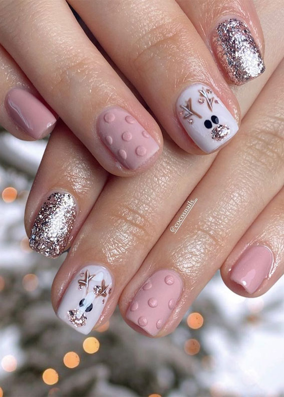 30+ Christmas and Holiday Nail Designs for Every Taste : Glitter Rudolph and Pink Christmas Nails