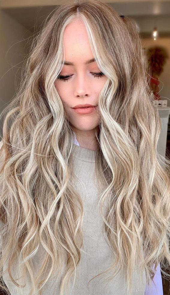 36 Chic Winter Hair Colour Ideas & Styles For 2021 : Dimensional Blondes