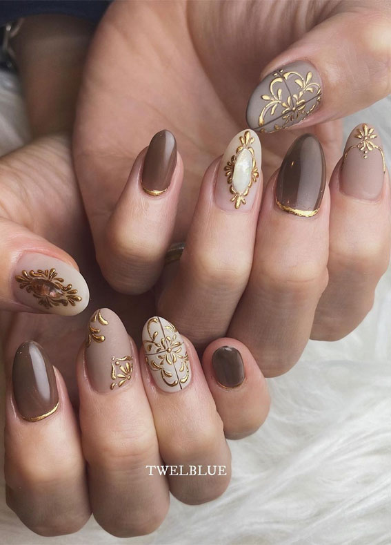 27 Charming Winter Nail Designs : Antique Tile Inspired Nails