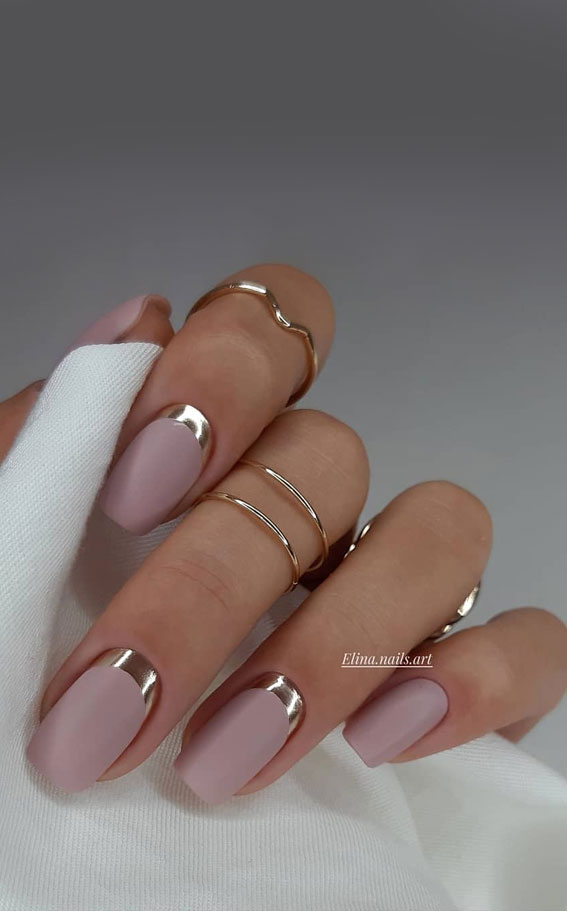 27 Charming Winter Nail Designs : Metallic Cuff Matte Mauve Nails