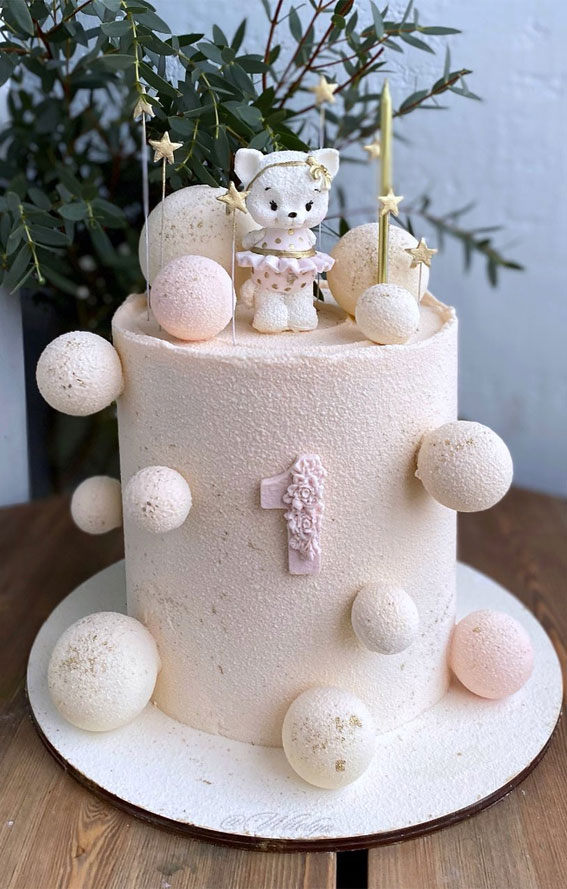 25 Cute Baby Girl First Birthday Cakes : Little Teddy Pink Cake with Stars