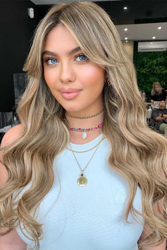 38 Best Hair Colour Trends 2022 That’ll Be Big : Blonde Balayage with Curtain Bangs