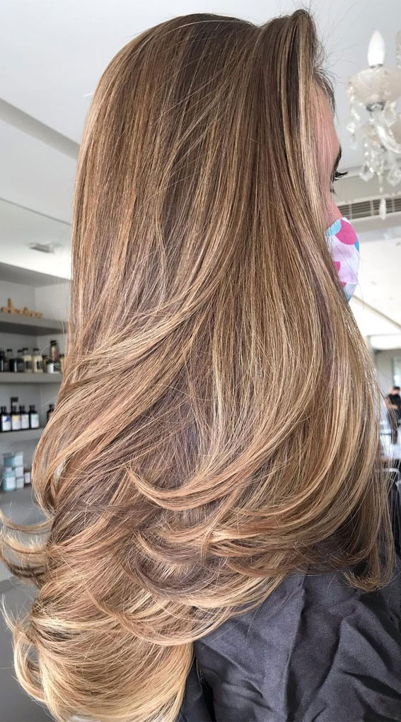 38 Best Hair Colour Trends 2022 That'll Be Big : Light Brown with Blonde  Ends