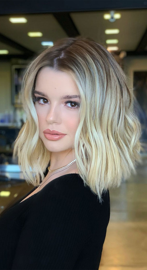27 Cute Dirty Blonde Hair Ideas To Wear in 2022 : Dirty Butter Blonde Lob Hairstyle