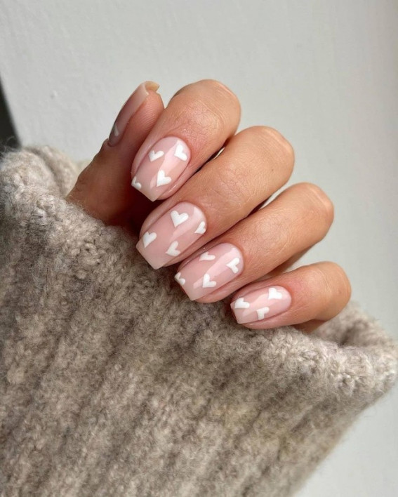 42 Cute Valentine’s Day Nails for 2022 : White Heart Gel Nails