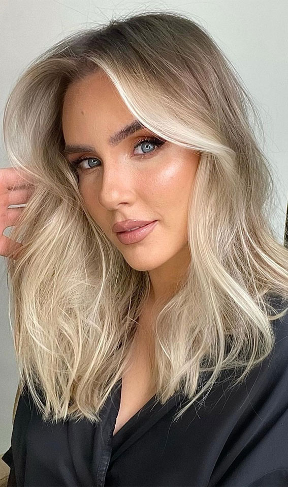 40 Hair Colour Ideas That You Should Try in 2022 : Platinum Balayage Lob Hairstyle