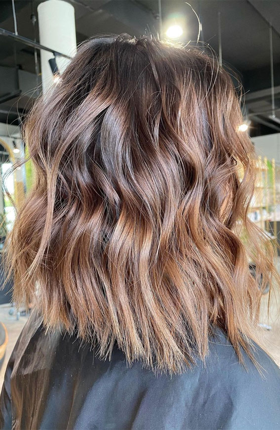 40 Hair Colour Ideas That You Should Try in 2022 : Bob Brown Mix Foil Balayage
