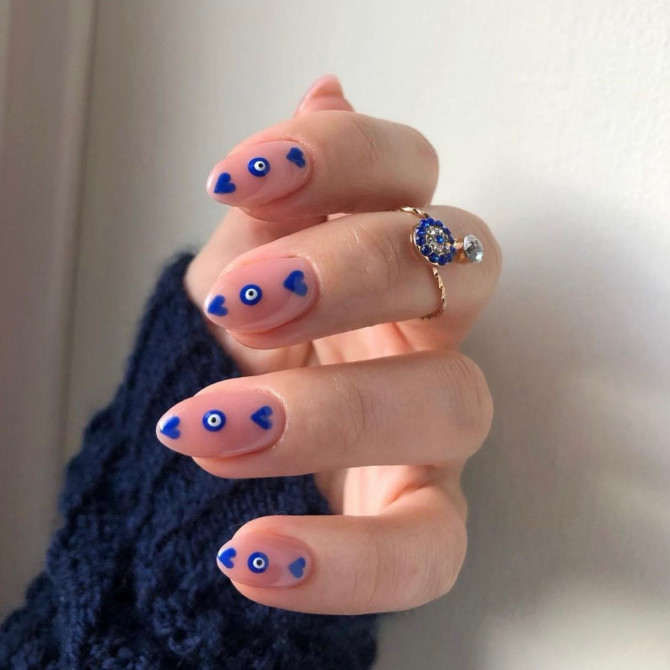 The 35 Cute Valentine’s Day Nails : Evil Eye + Heart Nails